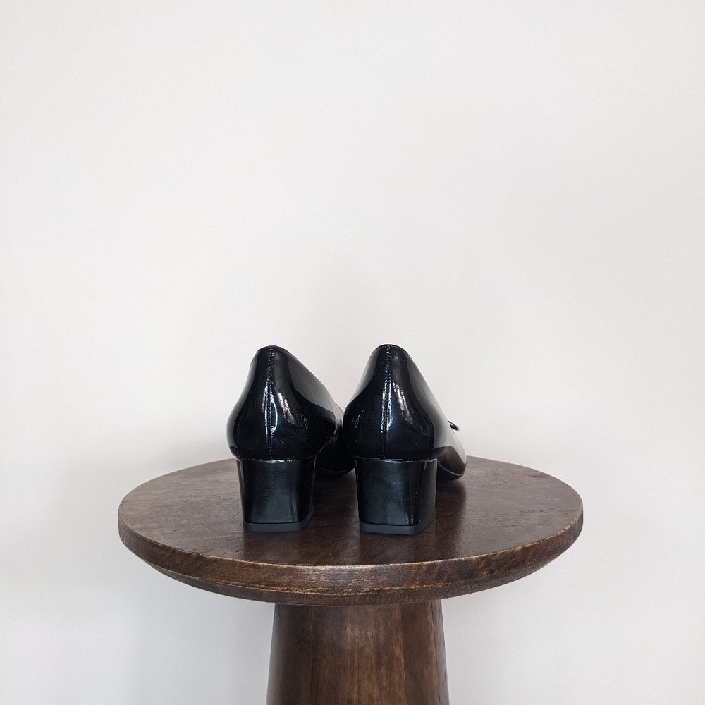 Naturalizer Chunky Heels - Picture 4 of 8